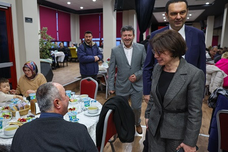 Maltepeliler iftar sofralarında bir araya geliyor